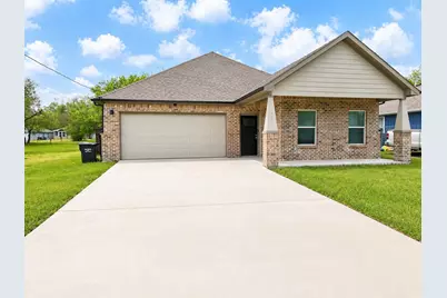 907 Hemphill Street, Greenville, TX 75401 - Photo 1