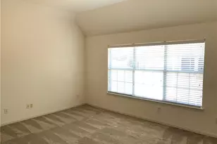 8327 Charleston St, Irving, TX 75063 - Photo 13