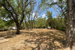 1813 Wayne St, Denton, TX 76209 - Photo 17