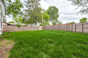 728 Oceanview Dr, Dallas, TX 75232 - Photo 23