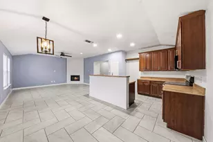 2008 Archer Dr, Grand Prairie, TX 75052 - Photo 7