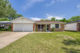 2325 N Ricketts St, Sherman, TX 75092 - Photo 1