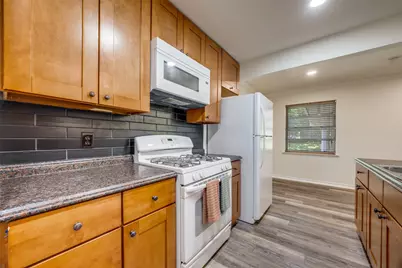 2325 N Ricketts Street, Sherman, TX 75092 - Photo 3