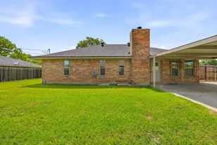 1318 Fairway Dr, Graham, TX 76450 - Photo 29
