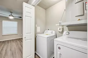 6108 Abrams Rd, Dallas, TX 75231 - Photo 9