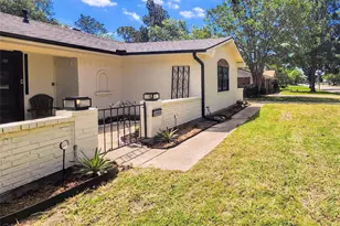 2908 Washington St, Commerce, TX 75428 - Photo 3