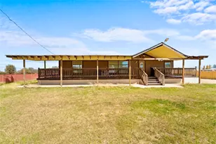 277 Deer Shadow Cir, Whitney, TX 76692 - Photo 1