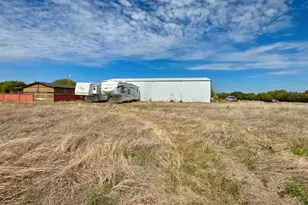 277 Deer Shadow Cir, Whitney, TX 76692 - Photo 17