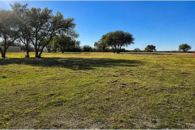 277 Deer Shadow Circle, Whitney, TX 76692 - Photo 9
