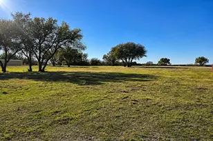 277 Deer Shadow Cir, Whitney, TX 76692 - Photo 9