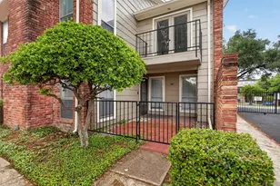 7510 Holly Hill Dr, Dallas, TX 75231 - Photo 1
