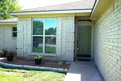 6322 Woolwich Drive, Arlington, TX 76001 - Photo 3