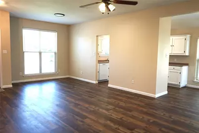6322 Woolwich Drive, Arlington, TX 76001 - Photo 7