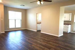 6322 Woolwich Dr, Arlington, TX 76001 - Photo 7