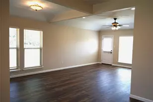 6322 Woolwich Dr, Arlington, TX 76001 - Photo 5