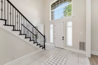 2533 Green Oak Drive, Carrollton, TX 75010 - Photo 5