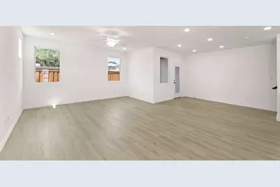 6927 Mission Tejas Drive, Dallas, TX 75228 - Photo 5