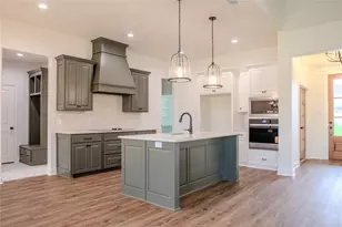 204 Sweetgrass Dr, Poolville, TX 76487 - Photo 11
