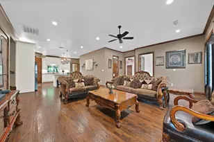 4713 Bernice St, Haltom City, TX 76117 - Photo 3