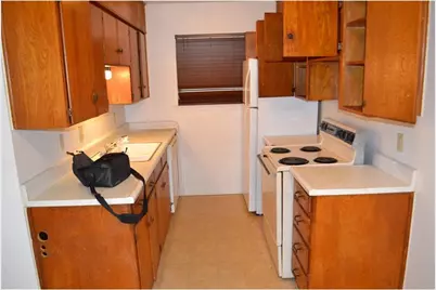 1107 N Locust Street #2, Denton, TX 76201 - Photo 5