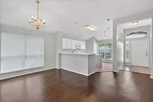 830 Orian Dr, Mesquite, TX 75181 - Photo 5
