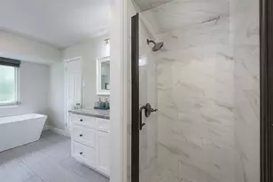 1614 Chesterfield Dr, Carrollton, TX 75007 - Photo 21