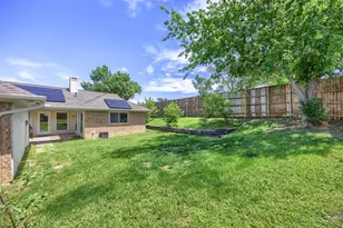 1614 Chesterfield Dr, Carrollton, TX 75007 - Photo 33