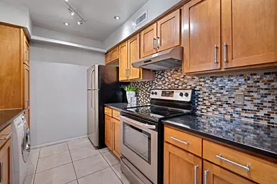 10536 Stone Canyon Road #216, Dallas, TX 75230 - Photo 7