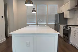645 N Tyler St, Dallas, TX 75208 - Photo 1