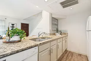 2710 Douglas Ave, Dallas, TX 75219 - Photo 5