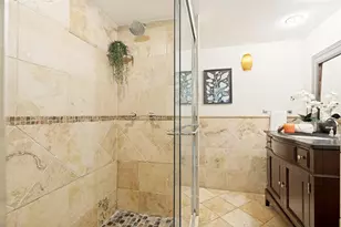 2710 Douglas Ave, Dallas, TX 75219 - Photo 11