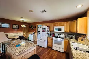6494 Clear Creek Rd, Mabank, TX 75156 - Photo 5