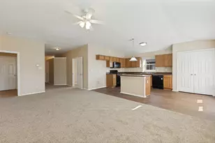 946 Hannah Way, Dallas, TX 75253 - Photo 5