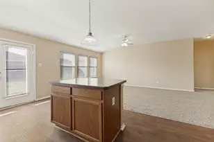 946 Hannah Way, Dallas, TX 75253 - Photo 9