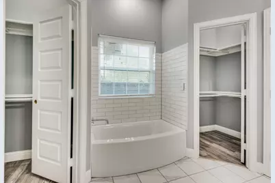 4222 Frank Street, Dallas, TX 75210 - Photo 9