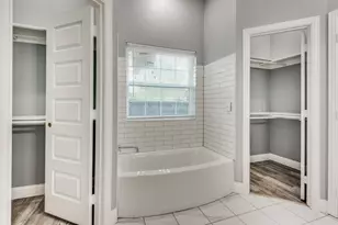 4222 Frank St, Dallas, TX 75210 - Photo 9