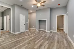 4222 Frank St, Dallas, TX 75210 - Photo 3