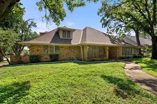1801 High Vista Ct, Fort Worth, TX 76112 - Photo 3