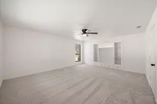 1801 High Vista Ct, Fort Worth, TX 76112 - Photo 27