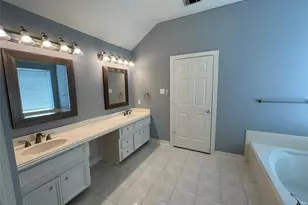 1109 Lakestream Dr, Plano, TX 75075 - Photo 11