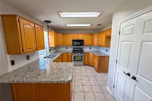 2204 N Village Dr, Bonham, TX 75418 - Photo 7