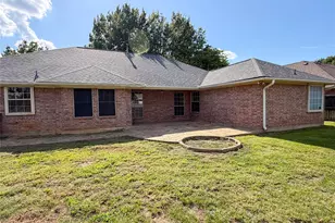 2204 N Village Dr, Bonham, TX 75418 - Photo 39