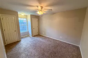 2204 N Village Dr, Bonham, TX 75418 - Photo 23