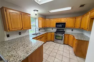 2204 N Village Dr, Bonham, TX 75418 - Photo 11
