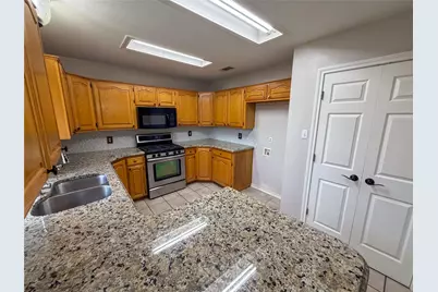 2204 N Village Drive, Bonham, TX 75418 - Photo 9