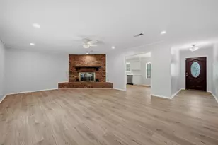 3347 Carriage Cir, Sherman, TX 75092 - Photo 9