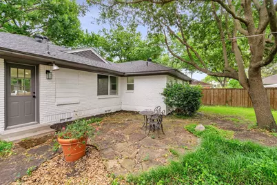 4815 Kelman Street, Dallas, TX 75214 - Photo 35
