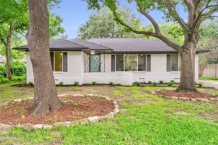 4815 Kelman St, Dallas, TX 75214 - Photo 33