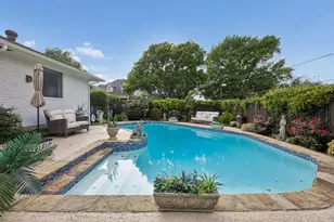8721 Lacrosse Dr, Dallas, TX 75231 - Photo 27