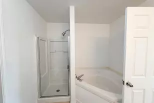 657 Handle Dr, Crowley, TX 76036 - Photo 15